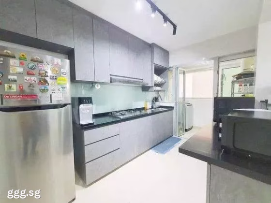 House Sale • Bukit Batok • 461A Bukit Batok West Avenue 8 • S$600000 • 4-Room (3 BR) • 1001ft² / 92m² Photo