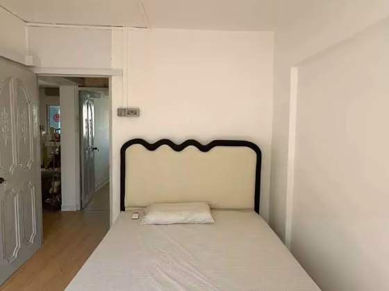 Room Rent • Museum • 9 Gloucester Road • S$1450 • 4-Room (3 BR) • Common Room Photo