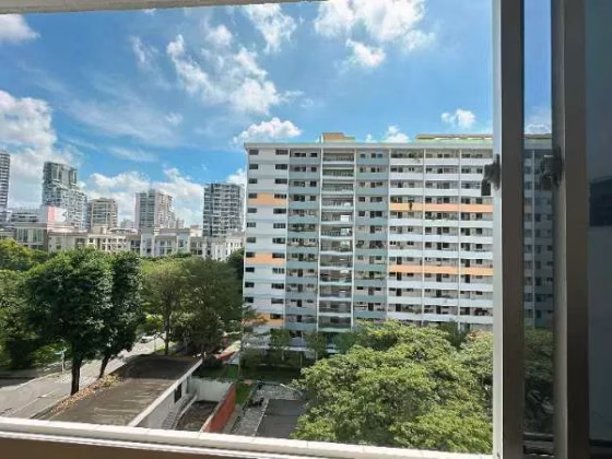 Room Rent • Museum • 9 Gloucester Road • S$1450 • 4-Room (3 BR) • Common Room Photo