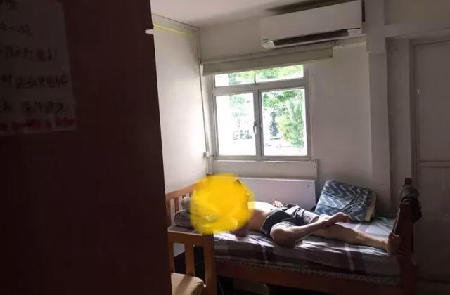 Room Rent • Singapore River • 356 Hougang Avenue 7 • S$460 • 4-Room (3 BR) • Room Sharing