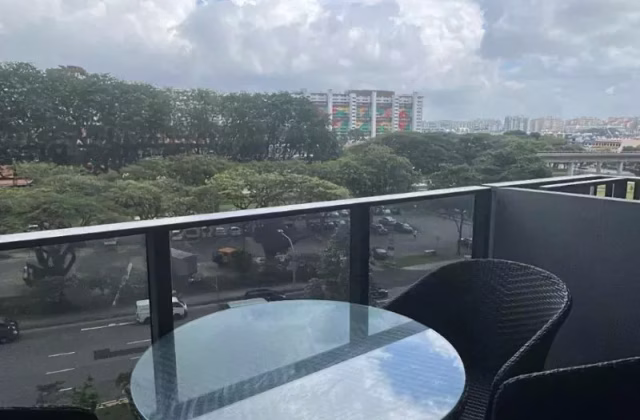 Room Rent • Outram •  Parc Esta • S$3100 • Apartment • Master Room