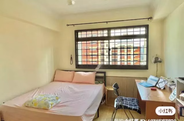 Room Rent • Choa Chu Kang • 5 Holland Close • S$1270 • 3-Room (2 BR) • Common Room