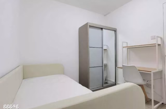 Room Rent • Changi Bay •  People's Park Centre • S$1250 • Apartment • Common Room