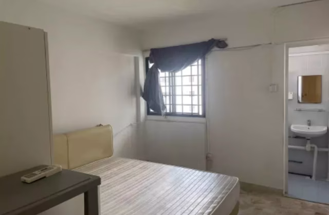 House Rent • Orchard • 535 Ang Mo Kio Avenue 5 • S$2800 • 3-Room (2 BR) • 720ft² / 66m²