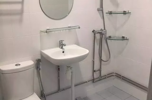 Room Rent • Sembawang • 418 Woodlands Street 41 • S$1150 • 4-Room (3 BR) • Master Room
