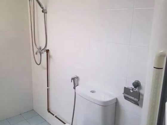 Room Rent • Central Water Catchment • 330 Serangoon Avenue 3 • S$1500 • 4-Room (3 BR) • Master Room Photo