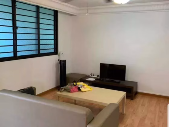 Room Rent • Central Water Catchment • 330 Serangoon Avenue 3 • S$1500 • 4-Room (3 BR) • Master Room Photo