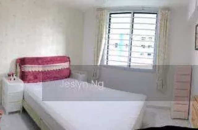 Room Rent • Lim Chu Kang • 208 Boon Lay Place • S$980 • 3-Room (2 BR) • Common Room