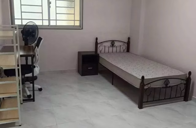 Room Rent • Bukit Timah • 139 Bedok Reservoir Road • S$800 • 4-Room (3 BR) • Common Room