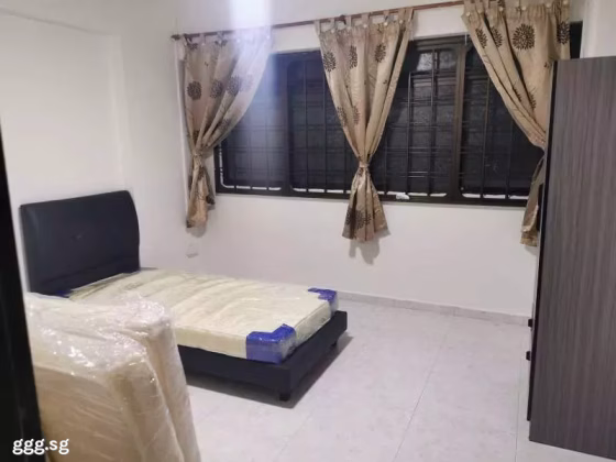 Room Rent • Sembawang • 627 Woodlands Avenue 6 • S$1100 • 4-Room (3 BR) • Common Room Photo