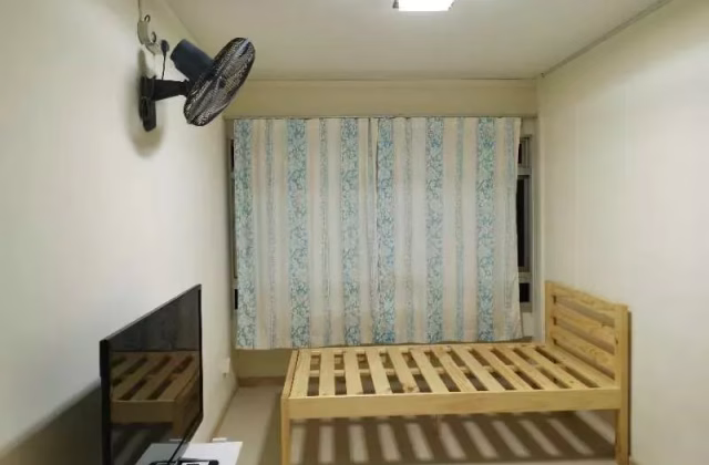 Room Rent • Ang Mo Kio • 586 Pasir Ris Street 53 • S$1000 • Executive HDB • Common Room
