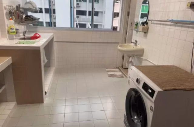 Room Rent • Rochor • 734 Yishun Avenue 5 • S$690 • 3-Room (2 BR) • Common Room