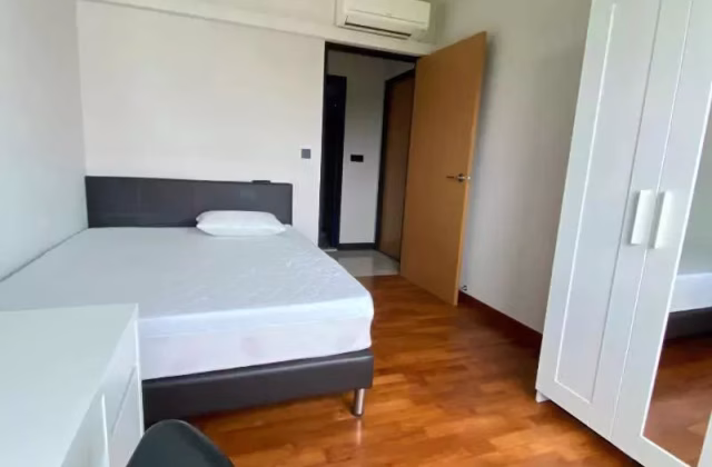 Room Rent • Changi • 678C Punggol Drive • S$900 • 5-Room (4 BR) • Common Room
