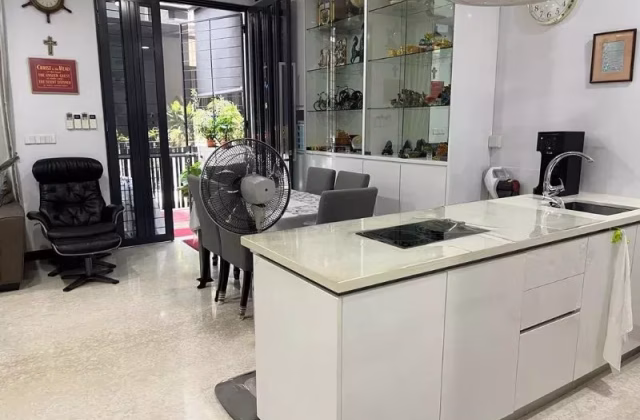 House Sale • Singapore River •  Charlton 18 • S$3600000 • Terraced House • 3391ft² / 315m²