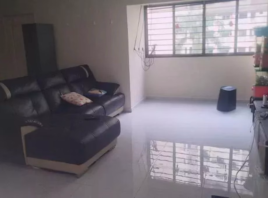 House Rent • Hougang • 407 Sembawang Drive • S$3500 • 3-Room (2 BR) •  Photo