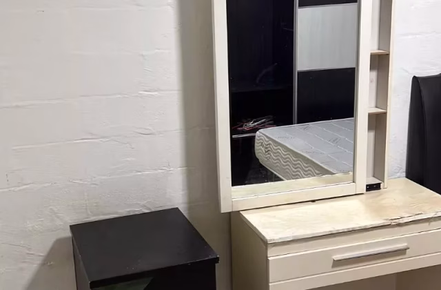 Room Rent • Museum • 15 Upper Boon Keng Road • S$1100 • 4-Room (3 BR) • Common Room