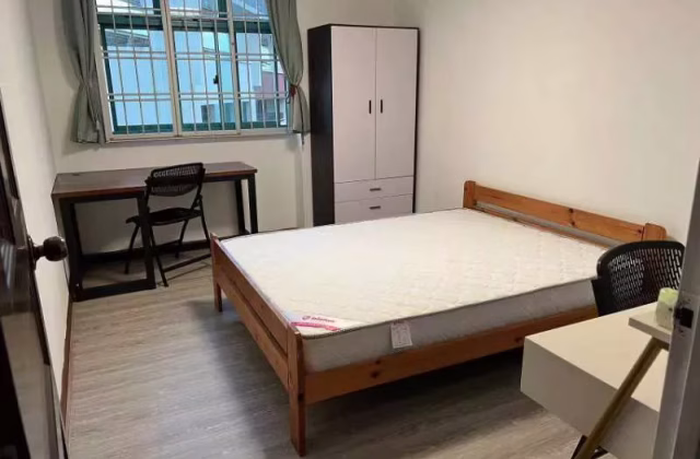 Room Rent • Sembawang • 690A Woodlands Drive 75 • S$800 • 5-Room (4 BR) • Common Room