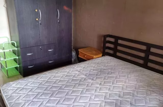 Room Rent • Newton • 86 Whampoa Drive • S$1000 • 3-Room (2 BR) • Common Room