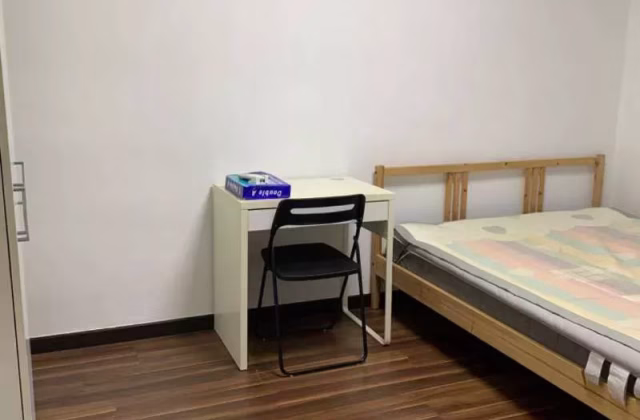 Room Rent • Choa Chu Kang • 112 Commonwealth Crescent • S$1200 • 3-Room (2 BR) • Common Room