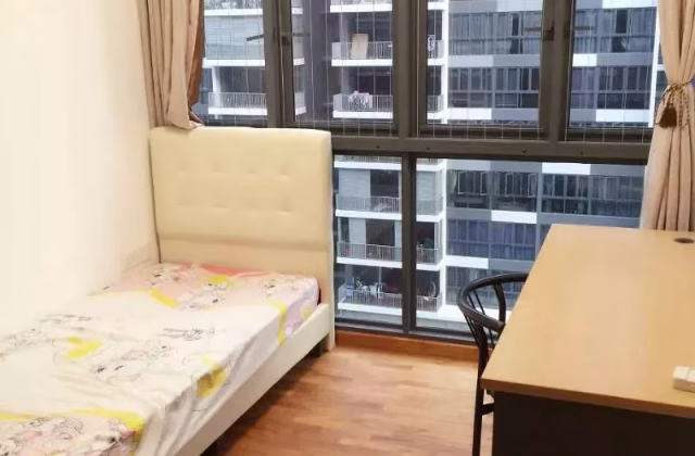 Room Rent • Hougang •  Skypark Residences • S$1200 • Exec Condo • Common Room