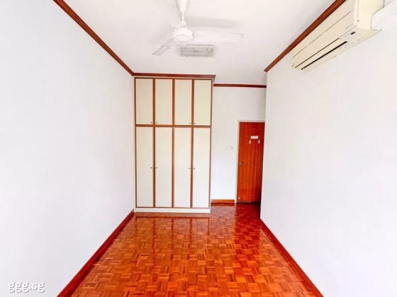 Room Rent • Orchard •  Sunrise Villa • S$1350 • 2-Room (1 BR) • Common Room Photo