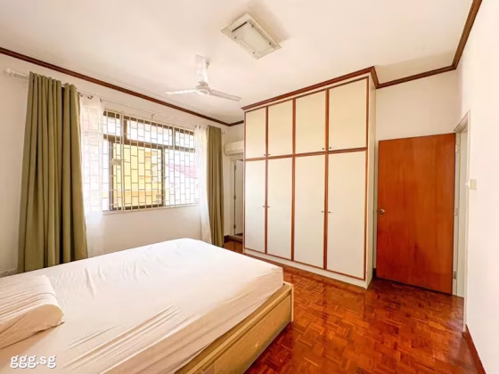 Room Rent • Orchard •  Sunrise Villa • S$1350 • 2-Room (1 BR) • Common Room Photo