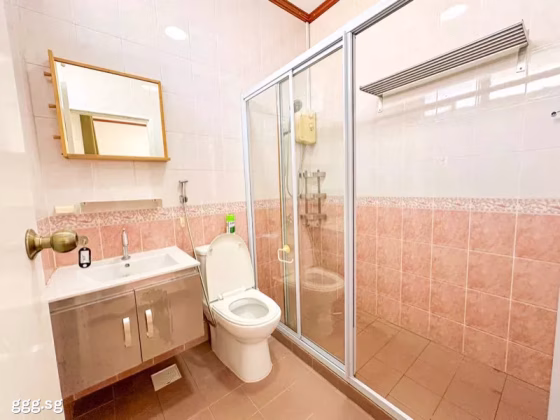 Room Rent • Orchard •  Sunrise Villa • S$1350 • 2-Room (1 BR) • Common Room Photo