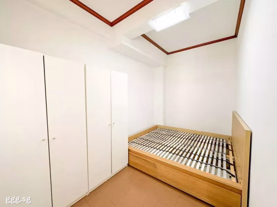 Room Rent • Orchard •  Sunrise Villa • S$1350 • 2-Room (1 BR) • Common Room Photo
