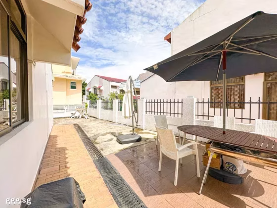 Room Rent • Orchard •  Sunrise Villa • S$1350 • 2-Room (1 BR) • Common Room Photo