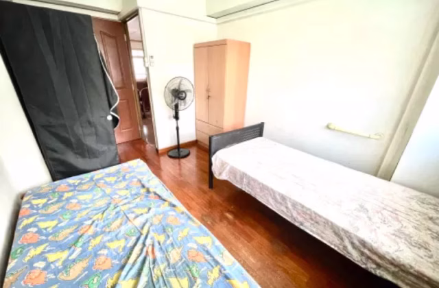 Room Rent • Paya Lebar • 282 Toh Guan Road • S$1200 • 3-Room (2 BR) • Common Room