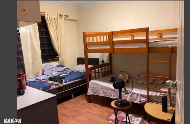 Room Rent • Bishan • 201B Compassvale Drive • S$550 • 4-Room (3 BR) • Common Room