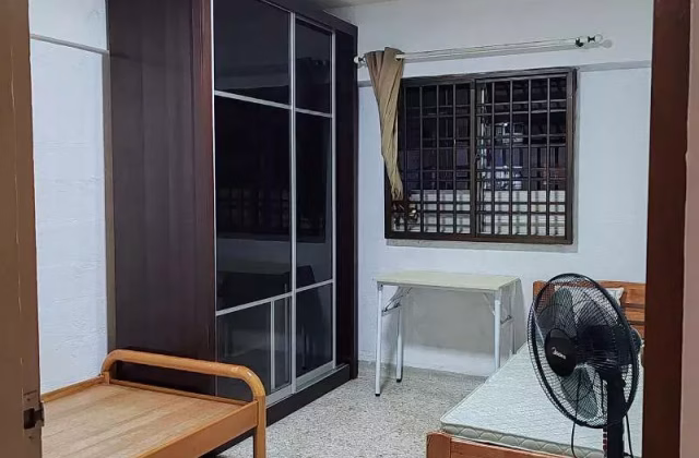 Room Rent • Orchard • 313 Ang Mo Kio Avenue 3 • S$0 • 3-Room (2 BR) • Common Room