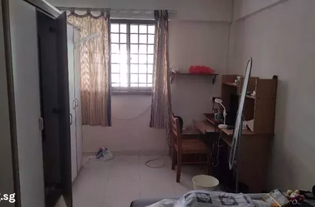 Room Rent • Paya Lebar • 105 Jurong East Street 13 • S$850 • 3-Room (2 BR) • Common Room