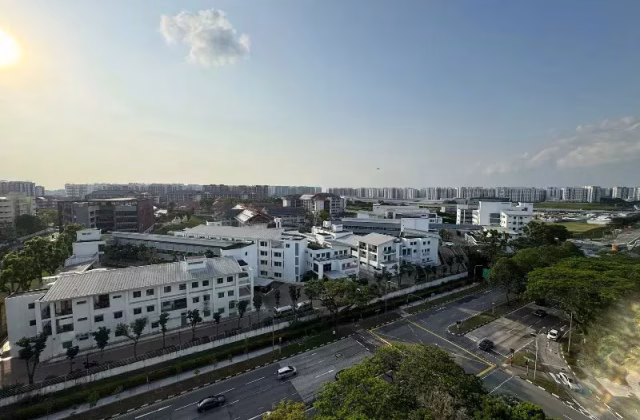 House Sale • Singapore River •  Hougang Green • S$1180000 • Apartment • 1141ft² / 106m²