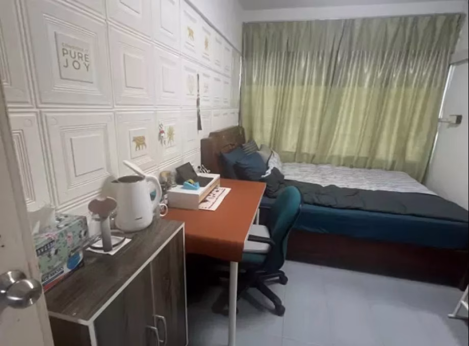 Room Rent • Changi Bay •  People's Park Complex • S$1200 • Apartment • Common Room Photo