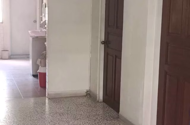 Room Rent • Bukit Timah • 21 Chai Chee Road • S$900 • 3-Room (2 BR) • Common Room