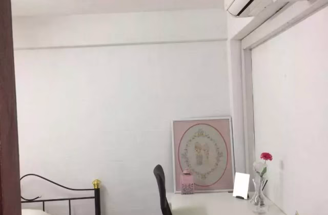 Room Rent • Changi Bay • 3 Tanjong Pagar Plaza • S$3200 • 3-Room (2 BR) • Master Room