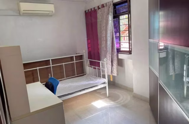 Room Rent • Lim Chu Kang • 690 Jurong West Central 1 • S$1000 • 4-Room (3 BR) • Common Room