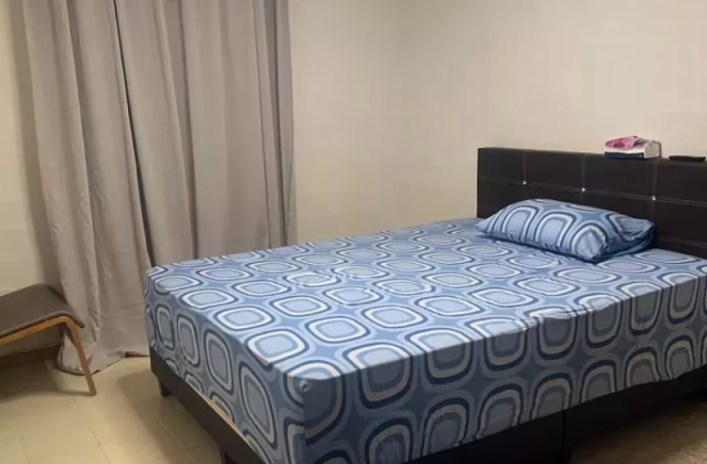 Room Rent • Clementi • 26 Jalan Klinik • S$1400 • 3-Room (2 BR) • Common Room