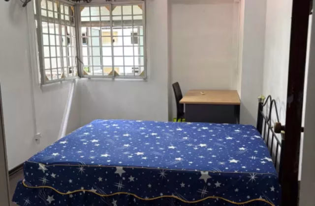 Room Rent • Sembawang • 355 Woodlands Avenue 1 • S$1000 • 4-Room (3 BR) • Common Room