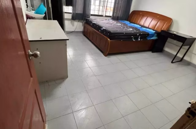 Room Rent • Changi Bay •  People's Park Complex • S$1400 • Apartment • Common Room