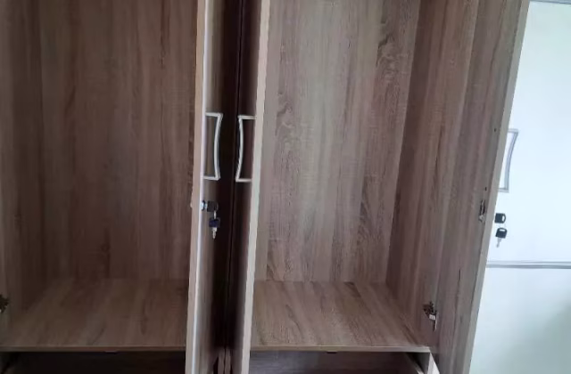 Room Rent • Singapore River • 377B Hougang Street 32 • S$1300 • 5-Room (4 BR) • Common Room