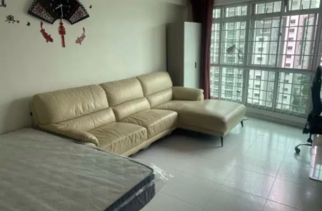 Room Rent • Changi • 110C Punggol Field • S$950 • Executive HDB • Common Room