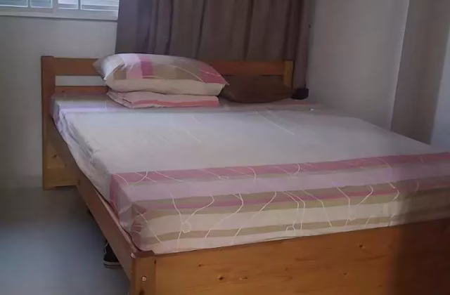 Room Rent • Lim Chu Kang • 218D Boon Lay Avenue • S$1000 • Executive HDB • Common Room