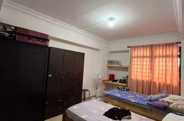 Room Rent • Bukit Merah • 525 Jelapang Road • S$550 • 3-Room (2 BR) • Common Room