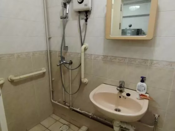 Room Rent • Bishan • 324A Sengkang East Way • S$800 • 3-Room (2 BR) • Common Room Photo