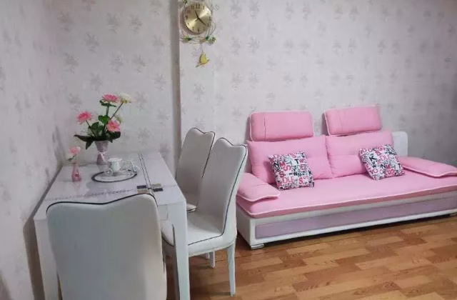 Room Rent • Outram • 40 Circuit Road • S$600 • 3-Room (2 BR) • Room Sharing