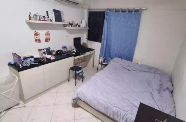 Room Rent • Orchard • 304 Ang Mo Kio Avenue 1 • S$1280 • 3-Room (2 BR) • Common Room