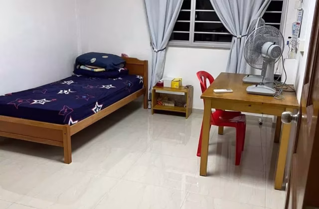 Room Rent • Sembawang • 113 Woodlands Street 13 • S$1100 • 4-Room (3 BR) • Common Room