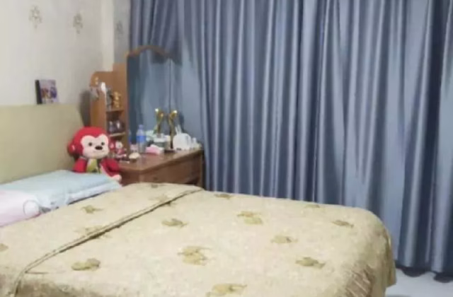 Room Rent • Clementi • 129 Kim Tian Road • S$1350 • 3-Room (2 BR) • Common Room
